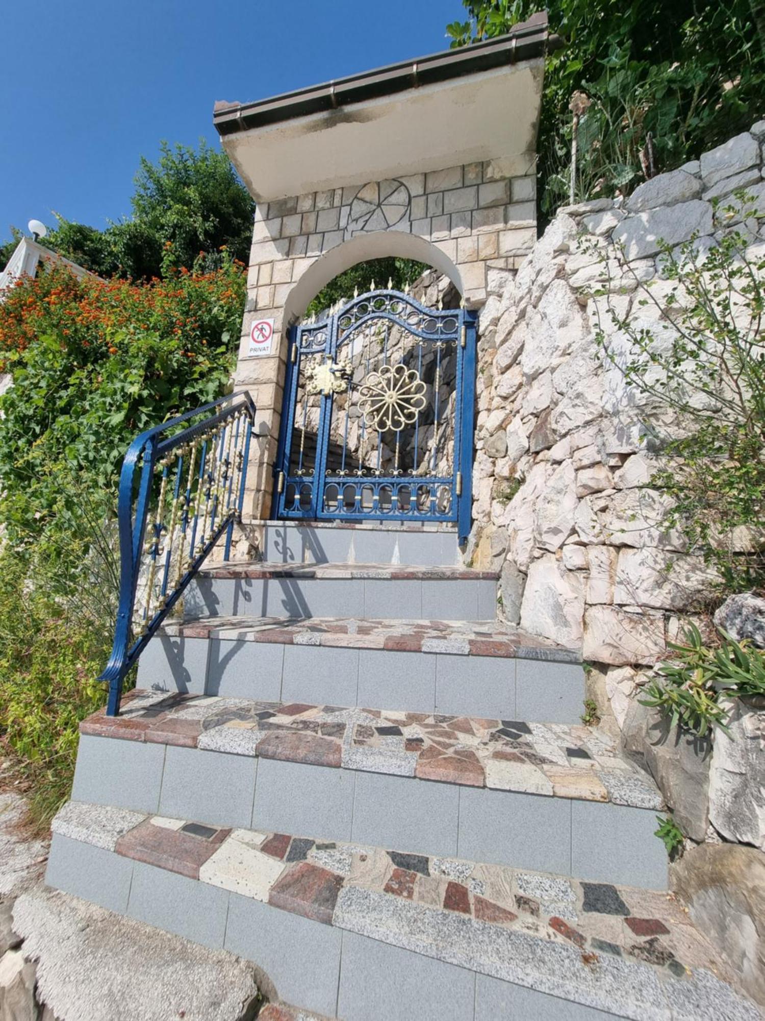 Apartmani Anda Живогошче Экстерьер фото